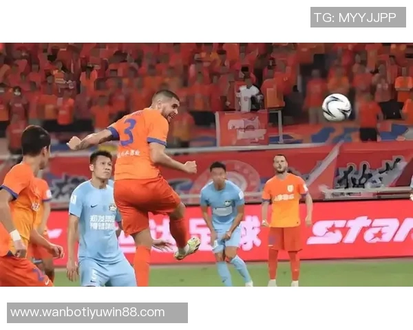 北京国安客场失利深圳新鹏城以2-1逆转获胜中超联赛第27轮精彩回顾 北京国安客场失利深圳新鹏城以2-1逆转获胜中超联赛第27轮精彩回顾