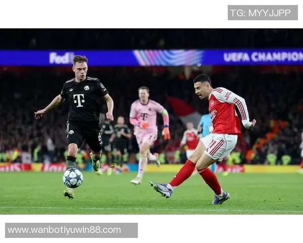 备战欧冠之路拜仁全队合练格纳布里基米希状态回暖 备战欧冠之路拜仁全队合练格纳布里基米希状态回暖