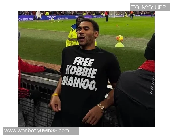 罗马诺透露尤文未与曼联商谈梅努那不勒斯曾咨询多次